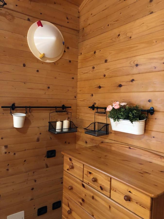Chalet B&B Laghetti Martina Crevalcore 外观 照片